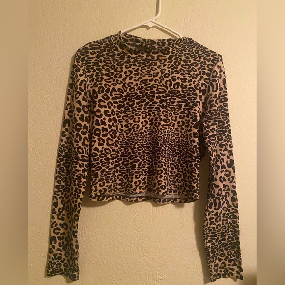 Medium long sleeve leopard print shirt, lightly worn. Eclipse brand - Picture 1 of 2